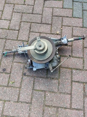 Aufsitzmäher Rasentraktor  Getriebe 6 Vorwärts 1 Rückwärtsgang defekt - Bild 1 von 4