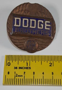 Raro 1929-1930 Dodge Brothers camión emblema radiador capó coche insignia Graham Bros - Imagen 1 de 4