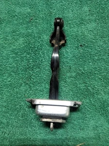 Door Check Stop Passenger Front Door Electric Sedan Fits 13-18 ALTIMA S53 - Bild 1 von 2