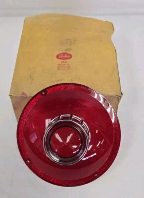 Ford Galaxie Except 500 1963 luz trasera Glo-Brite TMC-2200 Foto 1 de 4