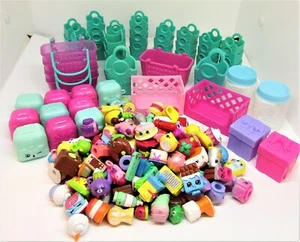 Shopkins Huge Lot. - Picture 1 of 3