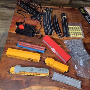 Bachmann Union Pacific 866 Locomotive +Tracks+ cars+ power+ Bridge+ accessories - Picture 1 of 15
