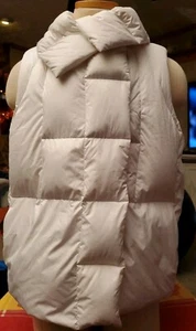 Liz Claiborne Puffer White Duck Bubble Vest Size XL Excellent Condition - Picture 1 of 6