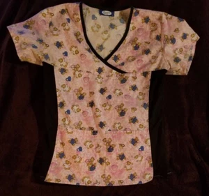 Uniformes de fábrica rosa negro osos de peluche y corazones talla XS veterinario doctora enfermera PJ - Imagen 1 de 12