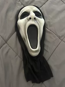 Fun World Silent Screamer Ghost Face PVC Character Costume Mask - Picture 1 of 2