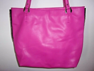 Max StudioTote Grande Rosa 2 Áreas Amplias 4 Bolsillos Interiores Borde de Cuentas Plateado Foto 1 de 4