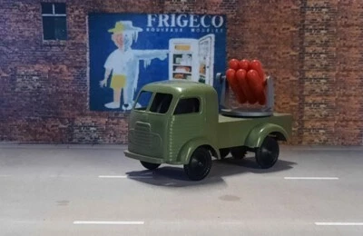 Simca cargo 1955 lance roquettes SESAME - Photo 1/2