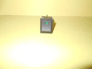 *SIGMA RV ON/OFF ROCKER SWITCH BLACK WITH GREEN LIGHT 3 PRONG  - Bild 1 von 3