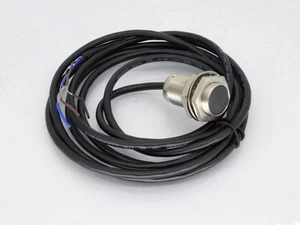 ALLEN BRADLEY 872C-DH5CN18-E2 SERIES D SENSOR - Picture 1 of 3