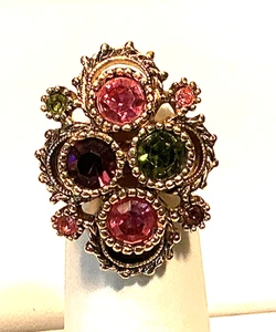 Saraha Coventry Ring Purple Olive Pink Rhinestone Gold Ring SZ 7.5 Lot 66C - Picture 1 of 4