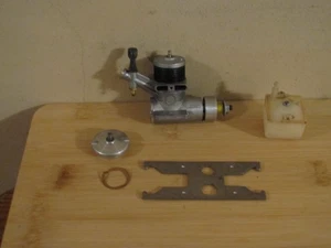 Vintage Gilbert 7  glow model aero engine - Picture 1 of 5