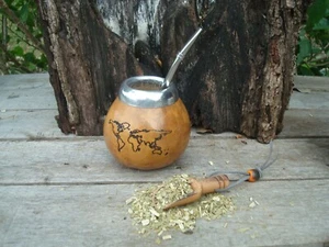 Mate Gourd- Engraving World Map,Argentina Mate Gourd + Straw + Bonus Spoon Yerba - Picture 1 of 4