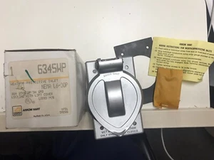 6345WP Arrow Hart 30 Amp 250 Volt L6-30P wetterfeste Steckdose - Bild 1 von 3