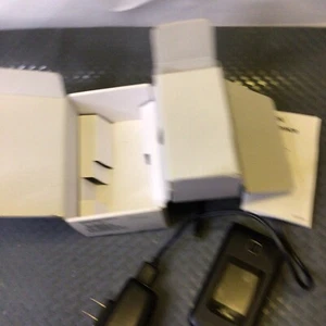 FLIP PHONE, WORKS - Picture 1 of 10