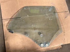 Passenger Right Rear Door Glass Fits 90-93 INTEGRA 290650 - Picture 1 of 1