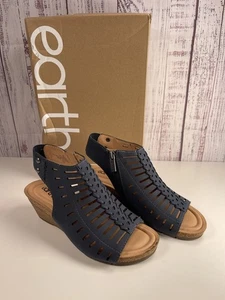 New Earth Hana 3 Sandal HANA3 Navy Synthetic Wedge Shoes Slingback Size 6.5 Wide - Picture 1 of 7