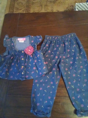 Goodlad 2 Piezas Conjunto Pantalón Azul Botón Top Pantalón Elástico Diseño Flor 2T Foto 1 de 4