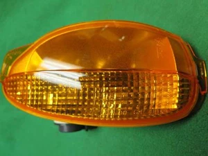 10386586 GM RH LUZ SEÑAL APARCAMIENTO DIRECCIONAL ASM 2000-2005 BUICK LESABRE - Imagen 1 de 1