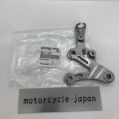 KAWASAKI Genuine NINJA ZX 6R 9R ZZR600 Right Footpeg Bracket 35011-1875 Foto 1 de 4