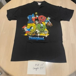 VINTAGE 1999 Walt Disney World T Shirt Size Medium Mickey Mouse Made in USA - Picture 1 of 5
