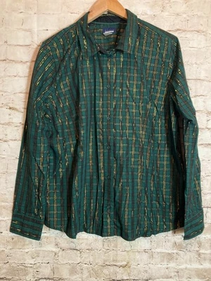 Top para mujer Basic Editions XXL verde bosque y dorado brillo a cuadros abotonados Plus Foto 1 de 4