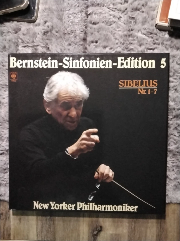 5 LP Box - Leonard Bernstein - Jean Sibelius - Sinfonien 1-7 / CBS - Bild 1 von 4