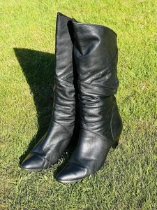Ladies Cook Black Leather pull-on boot Size 5.5 (UK) in great condition - Picture 1 of 7