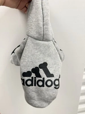 Sudadera con Capucha Adidog Perro Mascota Pequeña Gris Negro Estampado Gráfico Foto 1 de 4