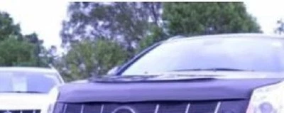 Mini sujetador protector de capó Lebra para Cadillac SRX 2010-2016 sin lavadora. Foto 1 de 4