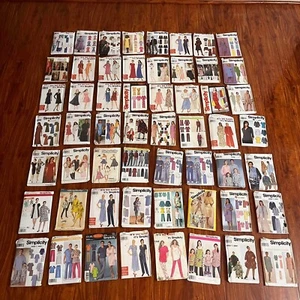 (Lot of 56) Vintage Simplicity Sewing Patterns Dresses, Skirts, Pants, Uniforms - Picture 1 of 5