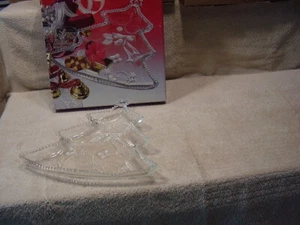 Mikasa Fiesta 12" Christmas Tree Serving Platter - Picture 1 of 6