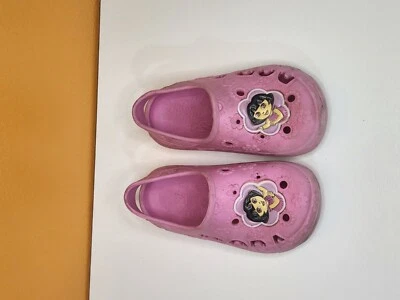 Dora la Exploradora Crocs Foto 1 de 4