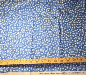 Tiny Daisies Blue Cotton Craft Sewing Fabric 24 inches NEW Vintage - Picture 1 of 2