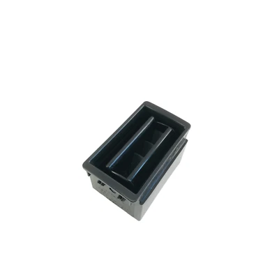 55682-87602 ZENTRALBELÜFTUNGSÖFFNUNG LINKER SEITE DAIHATSU FEROZA (1995) - Bild 1 von 3