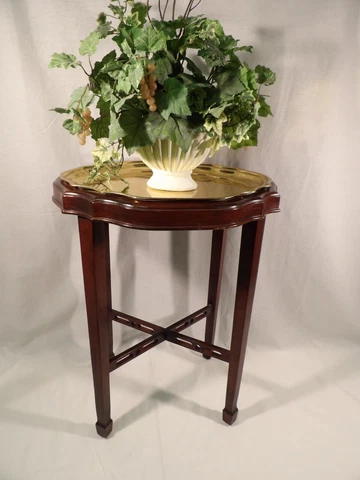 Vintage Ethan Allen Georgian Court Scalloped Brass Tray Accent Table #11-3031 Cover