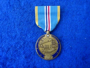 (A58-01) Original  US U.S. Air Force 50 Years Medal Orden - Picture 1 of 3
