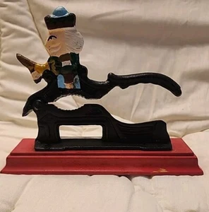 Vtg Cast Iron Nutcracker - Picture 1 of 3