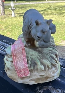 Original Lionstone Sculptured Rhino & Baby Porcelain Decanter 1977 Mini - Picture 1 of 6