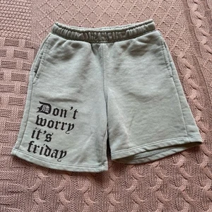 Zara “Don’t Worry It’s Friday” Pull on Shorts ~ 7 - Picture 1 of 11