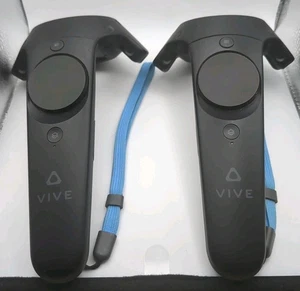 HTC Vive Virtual Reality VR Wand Controllers Pair (2PR7100) - Picture 1 of 11