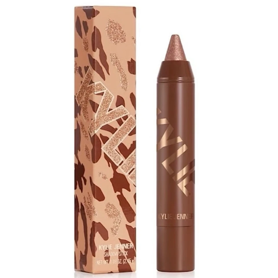 KYLIE Cosmetics BORN TO BE WILD Sombra de Ojos Barra COLECCIÓN LEOPARDO Bronce Crema Foto 1 de 4