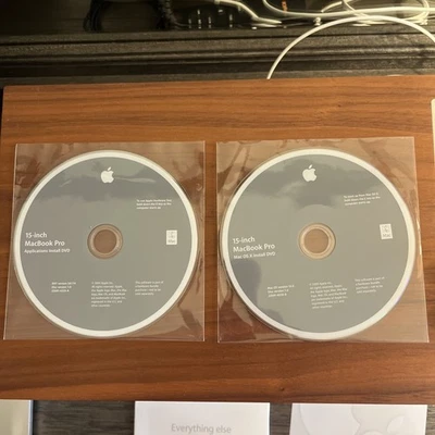 Apple Mac OS X Snow Leopard 10.6 Install & Applications DVDs Genuine - Image 1 of 4