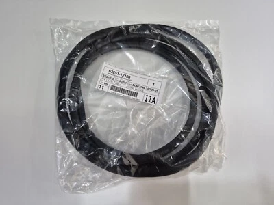 LEXUS OEM FACTORY SUNROOF WEATHERSTRIP 2010-2016 GX460 - Image 1 of 2