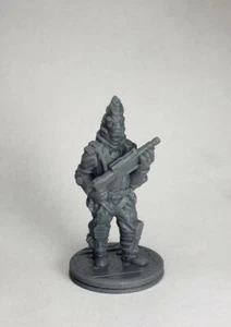 Alien Bounty Hunter3 32mm Scale DnD Mini Dungeons and Dragon Miniature Sci Fi - Picture 1 of 2
