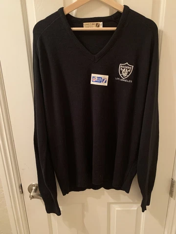 Los Angeles Raiders New Vintage  Sweater  Black V-neck  XL “Rare Item” Cover