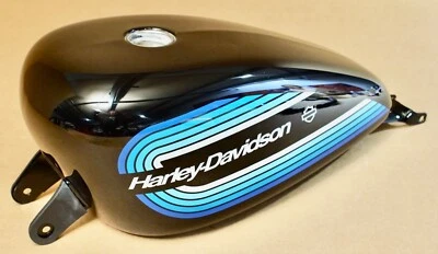 Harley Originale Serbatoio Benzina Fuel 2,2 Galloni Sportster " Forty Eight " - Immagine 1 di 4