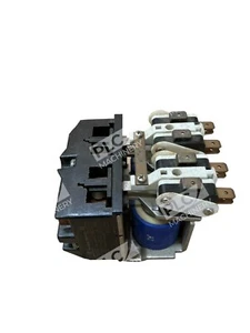 Struthers Dunn A275KXX9 Reversing Contactor - Picture 1 of 4