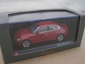 KYOSHO NISSAN SKYLINE/INFINITI Q50 in RED 1:43 DEALER MODEL CAR - Picture 1 of 9