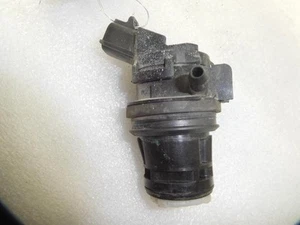 85330-60190 WINDSHIELD WASHER PUMP 2012 TOYOTA PRIUS uHO12 - Picture 1 of 5