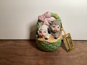 VINTAGE 1985 GIFTCO KERAMIK BABY Lamm/Schaf KORB GLOCKE - FRÜHLING OSTERN mit org. tag - Bild 1 von 5
